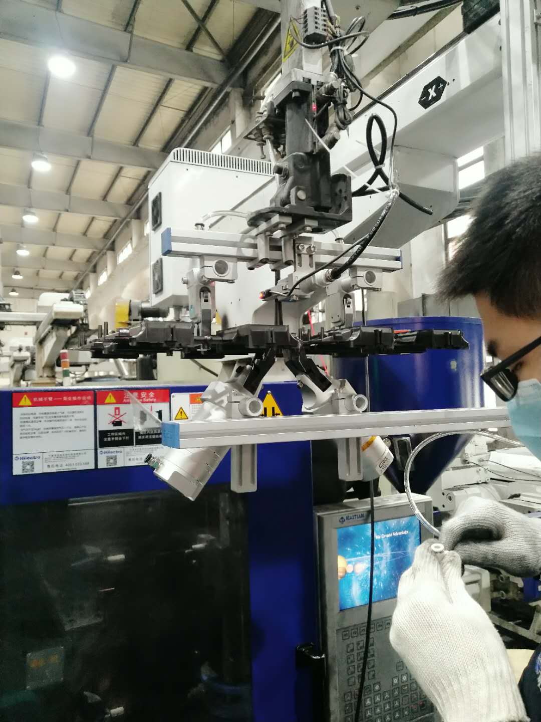 机械手治具应用实例